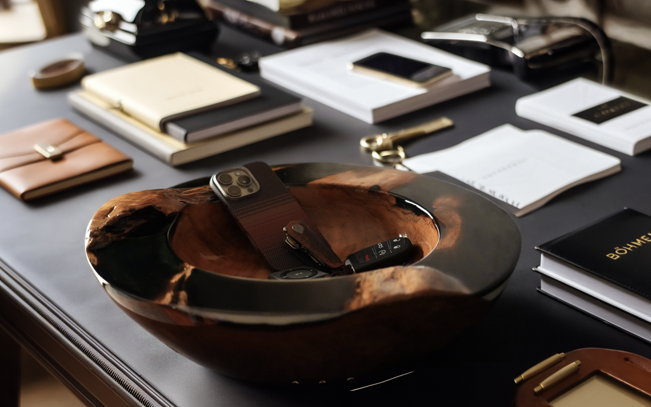 RB22—Large (Collector's Edition)