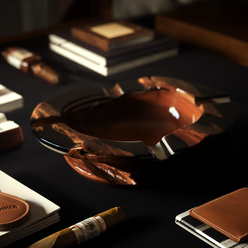 RA02—Medium (Collector's Edition)