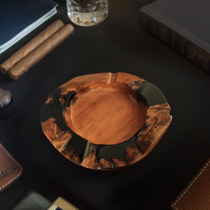 RA03- Large (Collector's Edition)